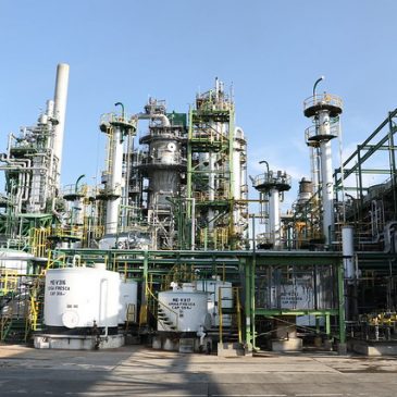 ¿Otra refinería?