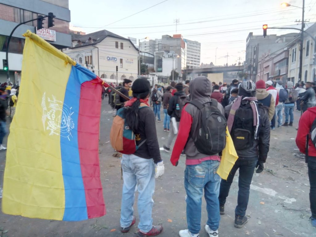 el estado capitalista de los grandes medios