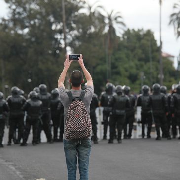 Crisis de los sistemas democráticos: efectos de la globalización