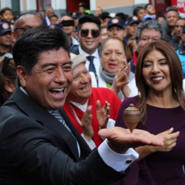 Yunda a un año de gestión urbana farandulera