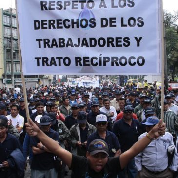 La crisis del COVID19 en los hombros de los trabajadores
