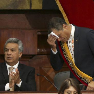 El correismo no es socialista sino sirviente del gobierno capitalista