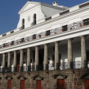 Sin descorreización no hay reinstitucionalización