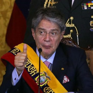 Lasso empuja el neoliberalismo privatizador