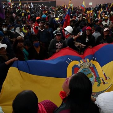 Es la hora de salvar a la democracia