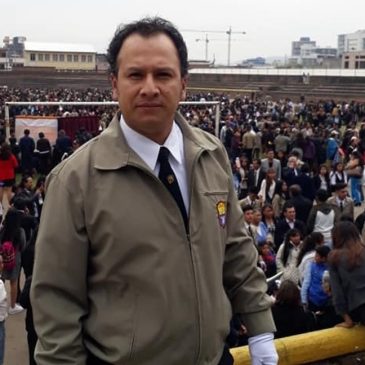 Parte un caminante del kitu milenario